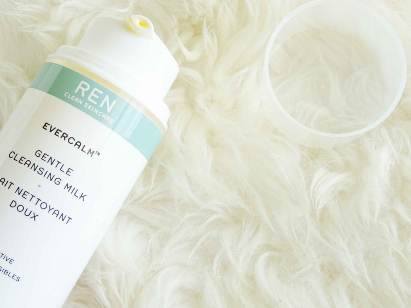 Evercalm Gentle cleansing milk de Ren | Review